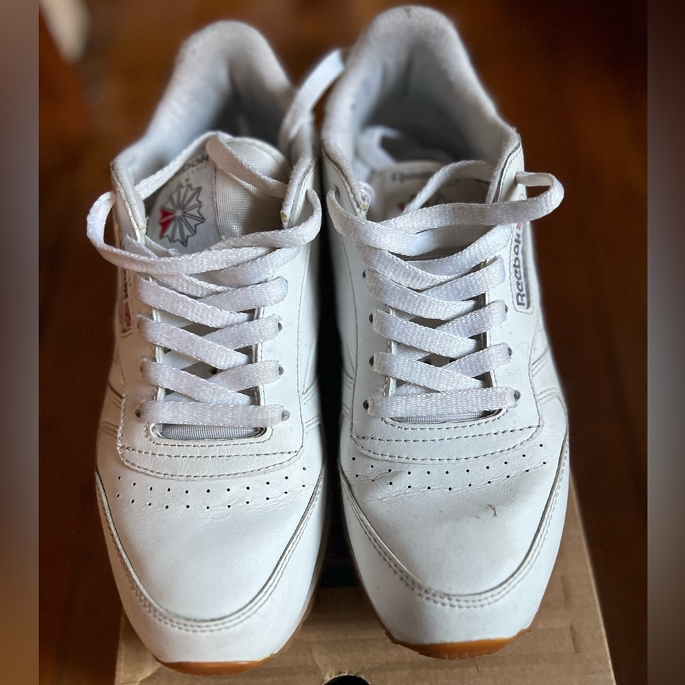 Reebok Classics - US Size 7